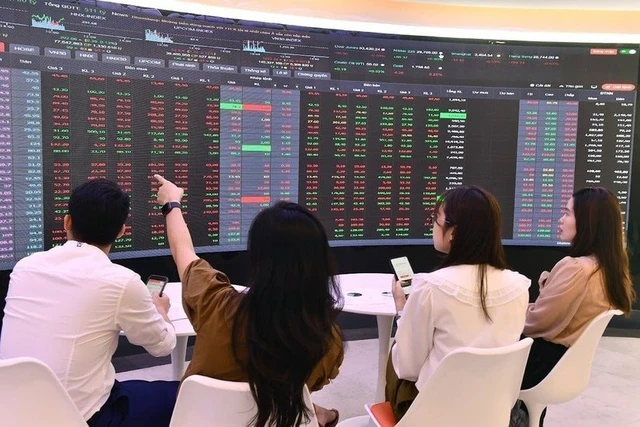 Lịch sự kiện và tin vắn chứng khoán ngày 21/5/2025